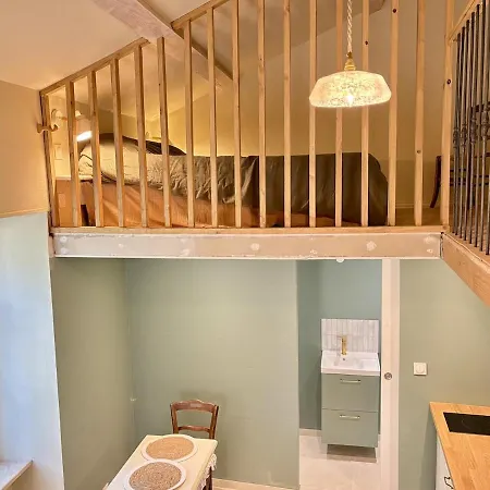 بيت للعطل Le Petit Loft Climatise De